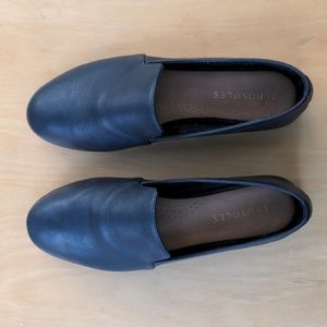 Aerosoles Black Loafer 10 Wide - NWOT